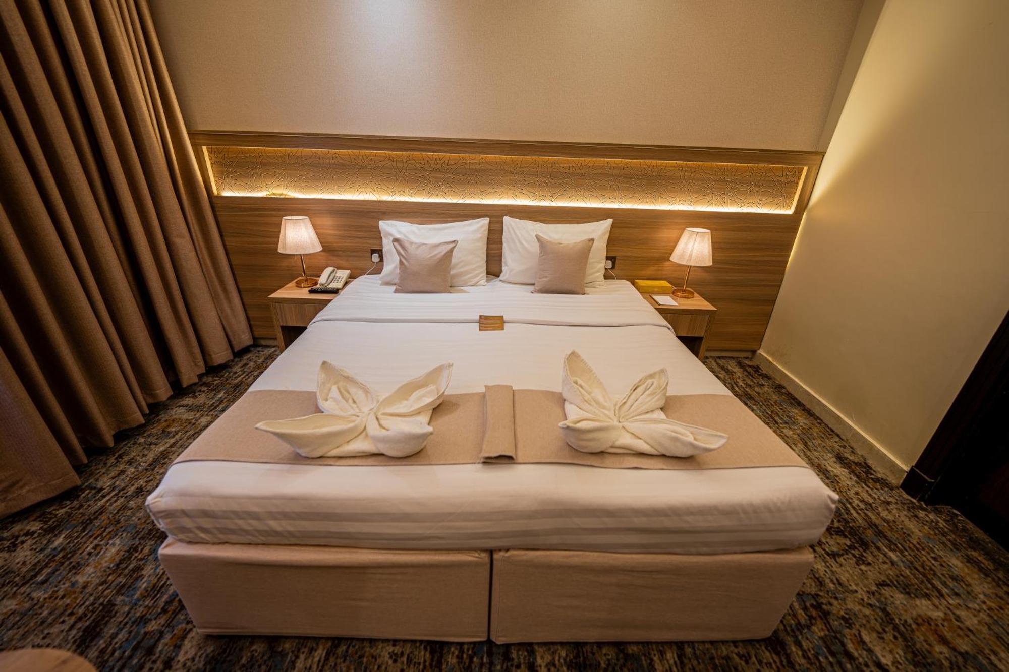 Snood Al Azama Hotel Mecca Exterior photo